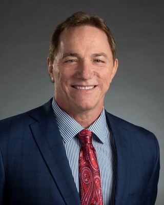 South Florida Trial Attorney Bo Dennis Brings 31 Years of Experience, Team Mentality to Mediation Practice